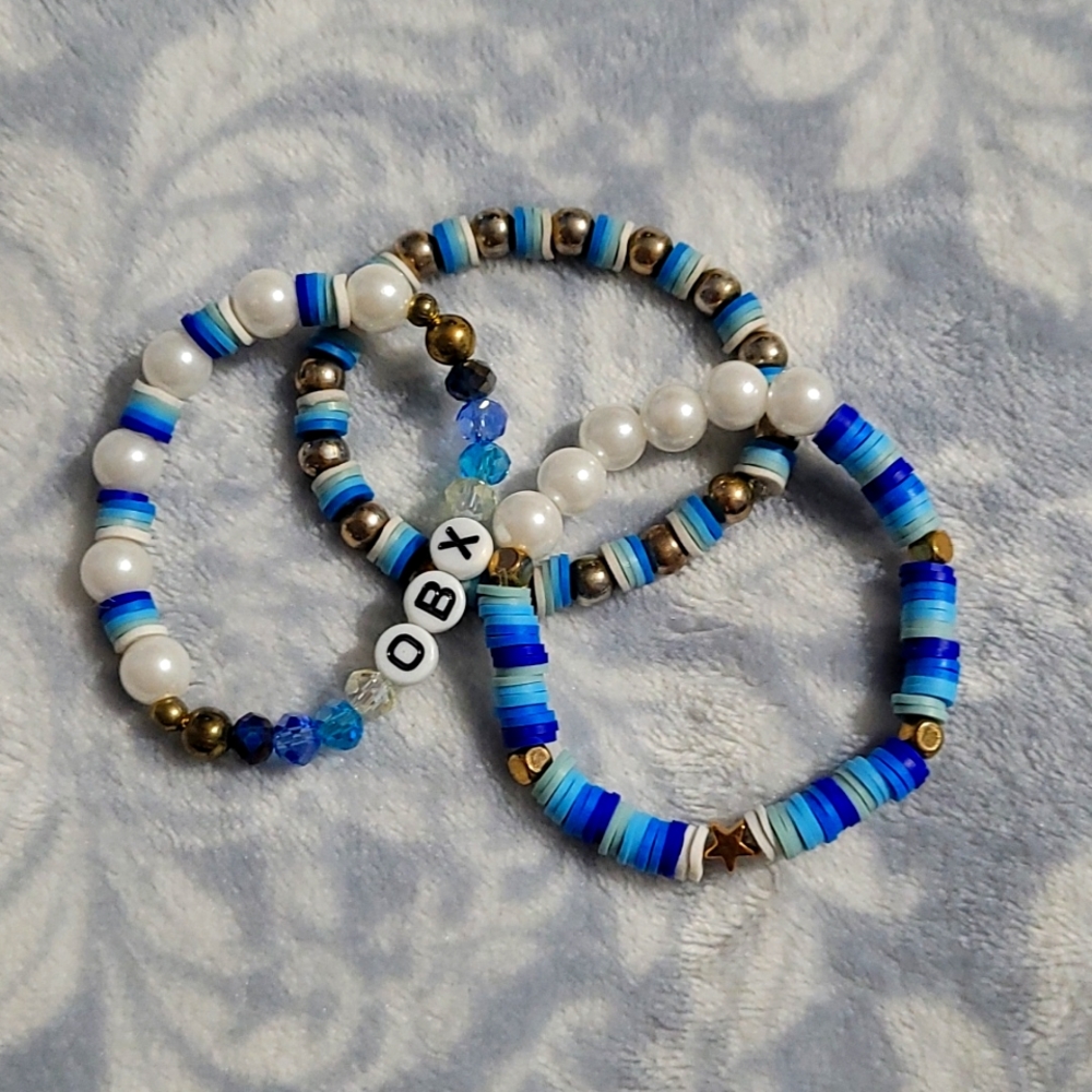 3 bracelets